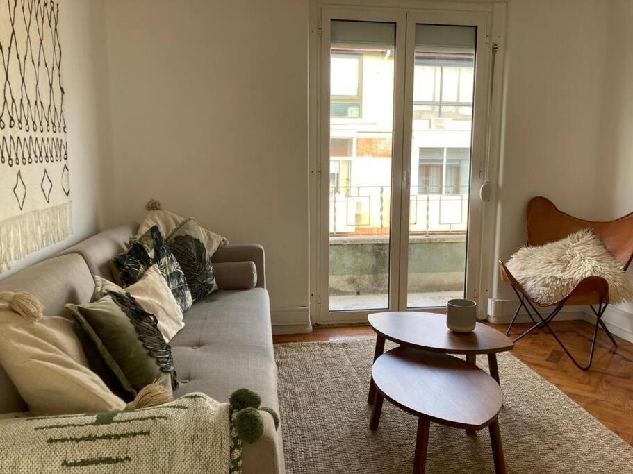 Apartamento Apartamento Bem Localizado Para Familias & Amigos Lisboa Exterior foto