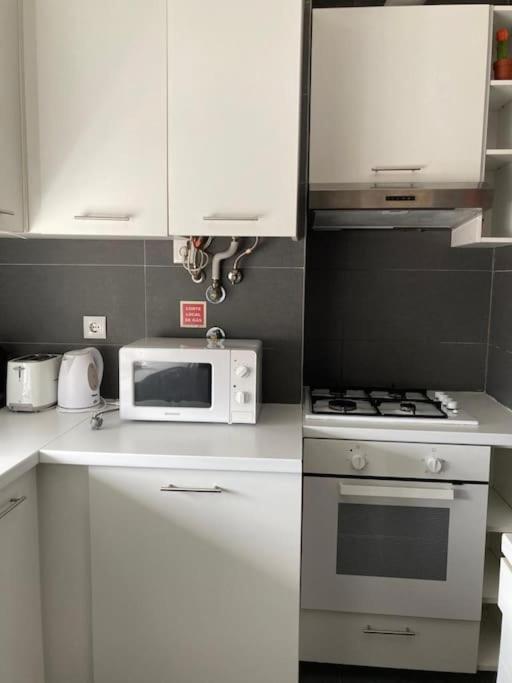 Apartamento Apartamento Bem Localizado Para Familias & Amigos Lisboa Exterior foto